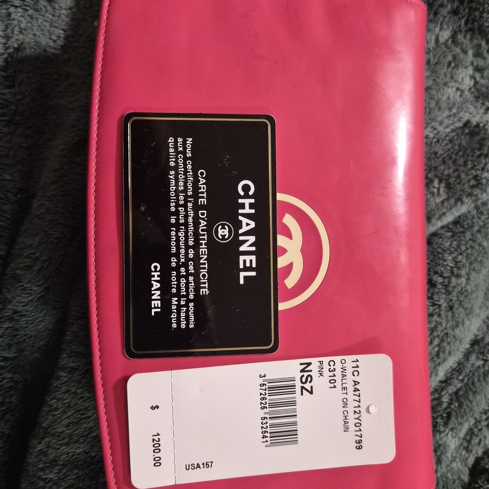 Chanel Patent Pink Wallet On Chain - Picture 14 of 14